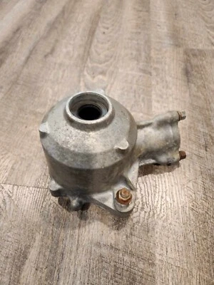 1985 Yamaha Badger YFM 80 Drive Shaft Housing 55X-46151-00-00 Foto 1 de 4