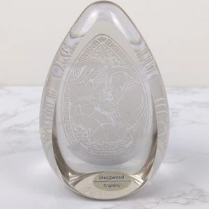 Fermacarte vintage in vetro inciso Wedgwood Natività Gesù Bambino, Maria e Giuseppe - Foto 1 di 8