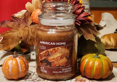 American Home por Yankee Candle PAN DE NUEZ DE PLÁTANO 19 oz. Foto 1 de 4