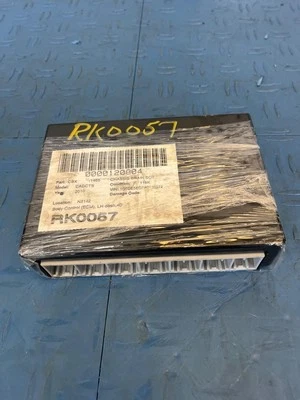 08-13 CADILLAC CTS Chassis Brain Box Body Control (bcm) Lh Dash Oe# 20815898 - Изображение 1 из 4