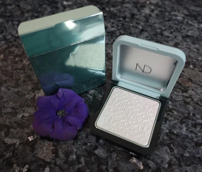 natasha denona patel plexi glow highlighter new in box - Image 1 of 4