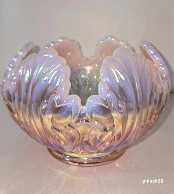 Fenton Pink Opalescent Champagne 2000 Empress Lotus Bowl (CAB AC.CC) Foto 1 de 4