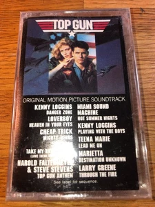 TOP GUN SOUNDTRACK 1986 Cassette Tape RARE FACTORY SEALED - Imagen 1 de 4