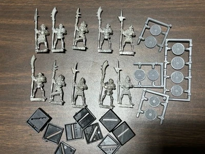 Warhammer CLASSIC METAL Armored Skeletons Halberds Vampire Counts Undead OOP A - Image 1 of 4