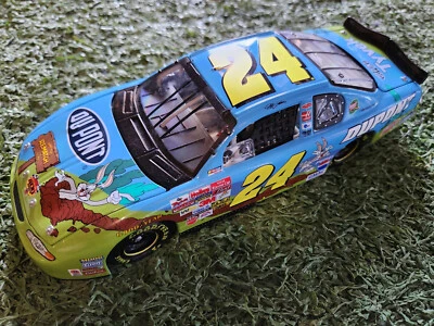 Jeff Gordon #24 Looney Tunes Rematch 2002 Mac Tools RARE (GM 1/720) - Image 1 of 4