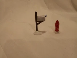 Department 56 Snow Village #5132-2, Fire Hydrant and Mailbox, Set of 2 - Picture 1 of 7