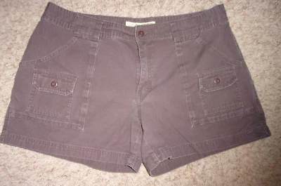 Shorts de caminhada Cabela’s feminino tamanho 16 7 bolso cáqui carga ao ar livre núcleo marrom - Imagem 1 de 4