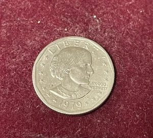 1979-P SBA Susan B Anthony  SBA $1 Coin 1979 P 1st Year Narrow Rim Variety Inv12 - Picture 1 of 2