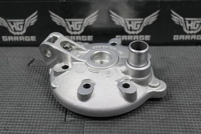 KTM 01-06 125 SX EXC 2004 OEM motor culata tapa cúpula 50330006400 Foto 1 de 4