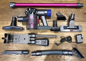 Dyson V6 Absolute- Cordless Handheld Vacuum Cleaner Pink Serviced & Cleaned BG27 - Picture 1 of 7