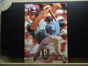 1994 Flair #340 Alex Rodriguez RC - Picture 1 of 2
