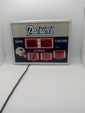 New England Patriots Scoreboard Clock Vintage Indoor Outdoor Date Temp Rare Cover