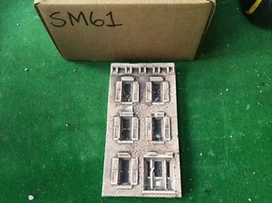 OO SCALE low relief brick building 3 storey, Rectangle Window, Weathered SM61 - Picture 1 of 5