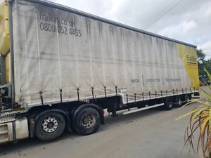 2013 Cartwright Triaxle Step Frame Curtainsider Trailer 13.6m - BPW Drum Brakes - Picture 1 of 6