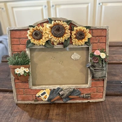 花园相框 3.5 x 5 照片 3D 重树脂向日葵小屋核心 — 第 1/4 张图片