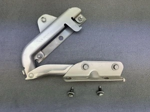 93-02 Firebird Trans Am Camaro RH Passenger Hood Hinge W/ Fender Support & Nuts - Bild 1 von 7