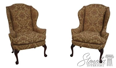 67213: Par de sillas de ala de caoba Stickley Foto 1 de 4