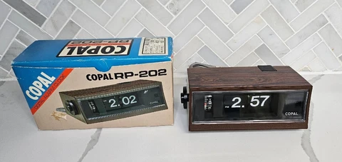 Vintage Copal Flip Clock Alarm RP-202 Wood Grain Tested Works Japan 120V In Box Cover
