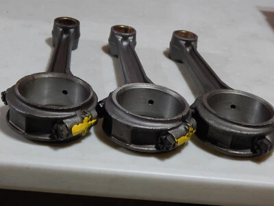 Varillas de conexión de diamante rojo IHC U372, RD372, U406, RD406, U450, RD450, UR501, RD501 Foto 1 de 4