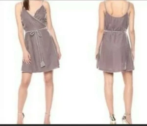 CUPCAKES & CASHMERE CRUSHED VELVET MINI WRAP DRESS SIZE XS UK Size 6 8 RRP £ 115 - Picture 1 of 9