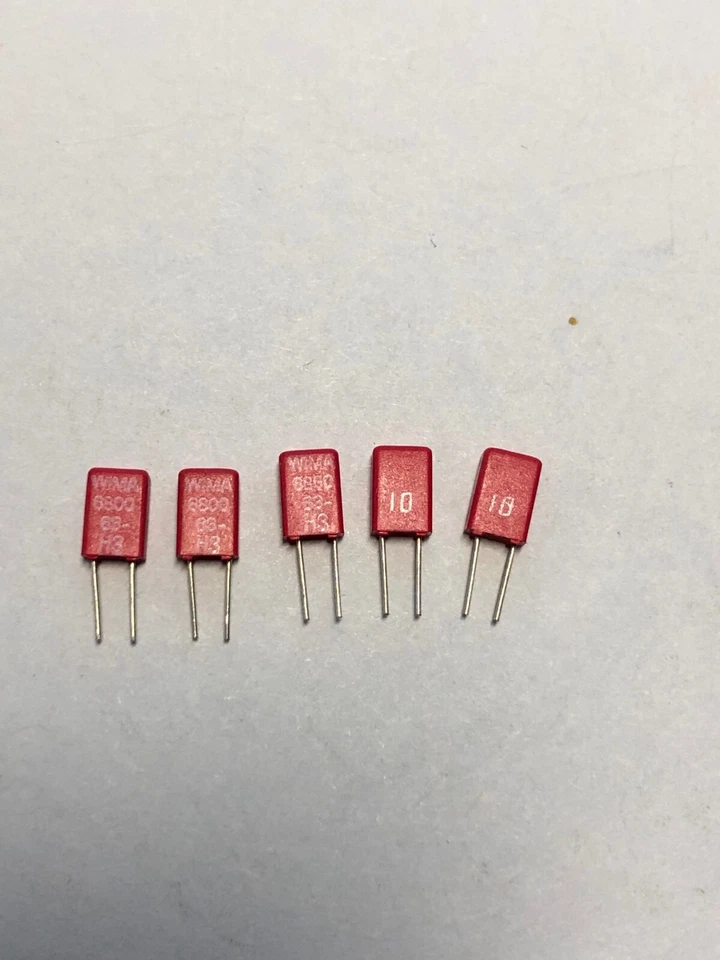 Condensador de película de poliéster metalizado 5 WIMA MKS 2 6800 pF 63 V 10 % paso 2,5 mm EE. UU. Foto 1 de 1