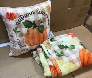 Fall Throw Pillow Autumn Leaves And Pumpkins Please 50 X 60 Inches R2 - Picture 1 of 9