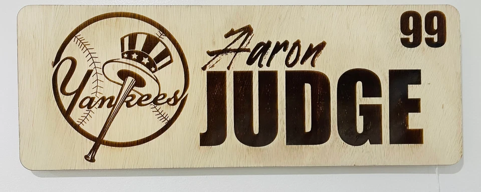Деревянный знак с лазерной гравировкой Aaron Judge Yankees — настенная табличка 24 дюйма декор MLB - Изображение 1 из 3
