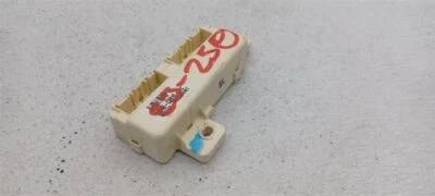 15 16 17 HYUNDAI SONATA MÓDULO CONTROL ENCENDIDO RELÉ FUSIBLE 91940-C2010 Foto 1 de 4