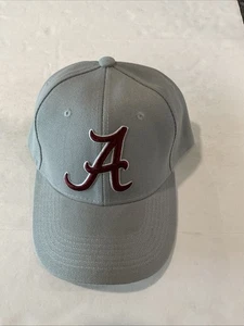 NEW University Of Alabama Crimson Tide Roll Tide Adjustable Hat Fan Favorite - Picture 1 of 4