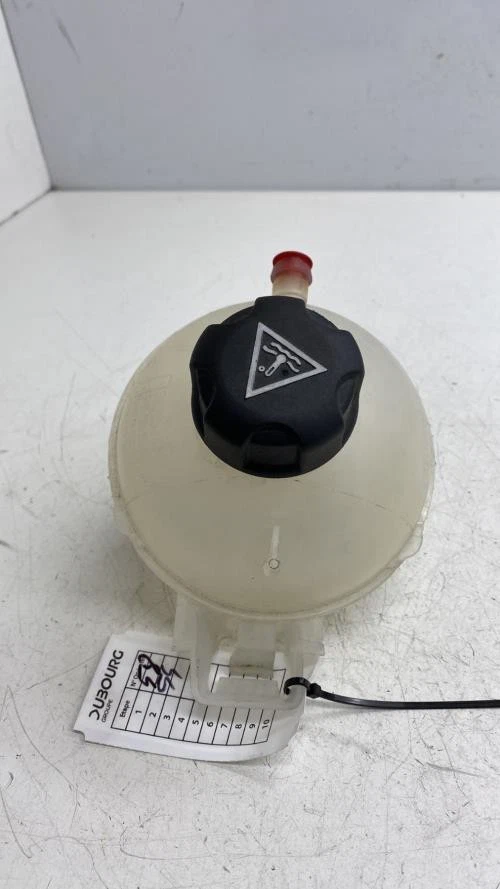 Vase d'expansion CITROEN BERLINGO 3 M PHASE 1 - Photo 1/4