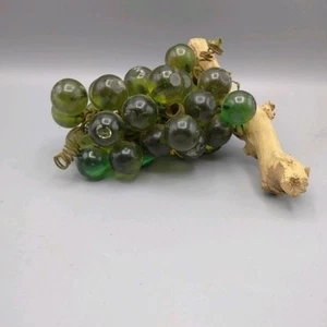 Vintage Mid-Century Modern Green Lucite Grape Cluster Small  - Picture 1 of 6