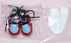 Liu Liu Ling Shut It Down Shoes & Socks 12" TRUE Collection 2023 - Picture 1 of 2