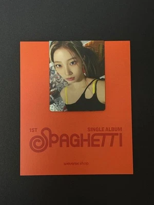 LE SSERAFIM SPAGHETTI Kazuha Weverse Magnet - Image 1 of 3