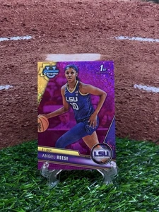 2023-24 Bowman University Chrome - Angel Reese #49 Fuchsia Mini-Diamond /150 - Bild 1 von 2