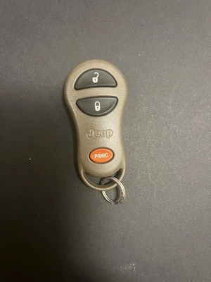 1999-04 Jeep Grand Cherokee key fob - Image 1 of 2