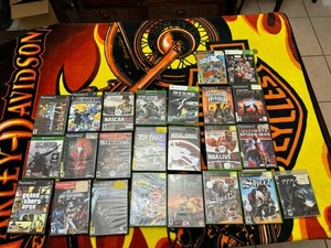 Lot Of 24 empty game case And Manual lot For Ps2, ps3, Xbox360 2 Games Included - Picture 1 of 20