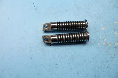 1467 09 HARLEY-DAVIDSON SOFTAIL FLSTF FOOT PEG STEP FOOTREST ORING FOOTPEGS  - Image 1 of 4