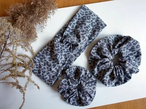 Grau Leoparden // Stirnband & Scrunchies - Bild 1 von 14