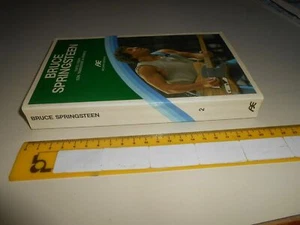 LIBRO: BRUCE SPRINGSTEEN - 2 - TUTTI I TESTI - ARCANA EDITRICE - Foto 1 di 1