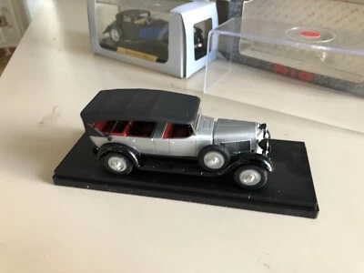 Mercedes Della RIO , E Bugatti - Immagine 1 di 4