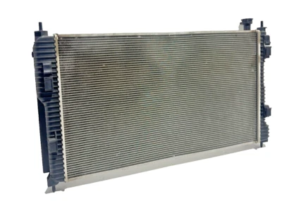 Radiador de refrigeración refrigerante motor Subaru Impreza Crosstrek 2024 fabricante de equipos originales 10 k millas Foto 1 de 4