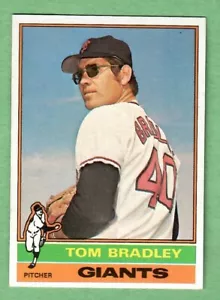 1976 Topps #644 Tom Bradley Giants NM/MT+ sharp - Picture 1 of 1