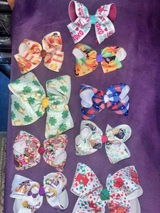 9 Adorable Girls Hair Bows -holiday Themed- New - Picture 1 of 7