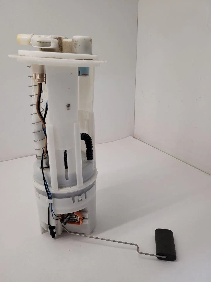 2005-2019 NISSAN FRONTIER Fuel Pump Assembly Without Flex Fuel 17040ZZ00A - Imagem 1 de 4