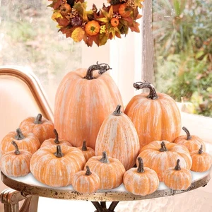 Ywlake 16 Piezas Calabazas Artificiales Decoraciones de Otoño, Calabaza de Terracota Falsa para... - Imagen 1 de 7