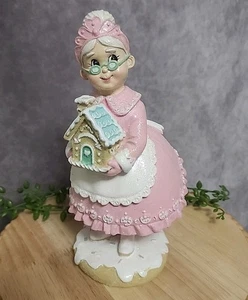 Mrs Claus Baker Pink Gingerbread House Statue Figure Bakery Christmas 8" NEW - Picture 1 of 7