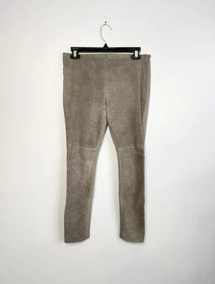 AKRIS Punto Size 4 (UK 8) • Beige Lamb Suede Skinny Leg Trousers Pants $3,750 - Image 1 of 4
