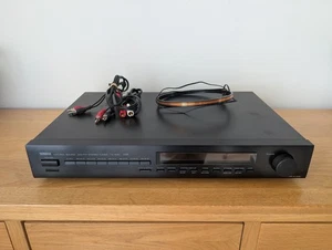 Yamaha Natural Sound AM/FM Stereo Tuner TX-540 - Bild 1 von 24