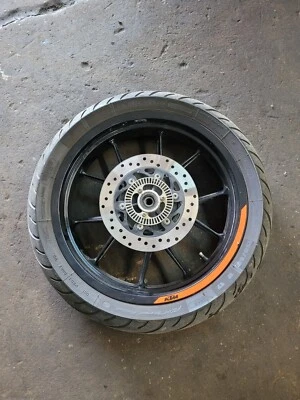 KTM DUKE 125 Hinterrad 4.00x17 ( BJ. 29.10.2019 )  9301000104430 - Bild 1 von 3
