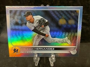 Elieser Hernandez - SP Rainbow Foil Parallel - Topps 2022 Series 1 - Marlins